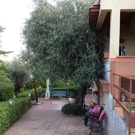 Gina * Mandra Capreria